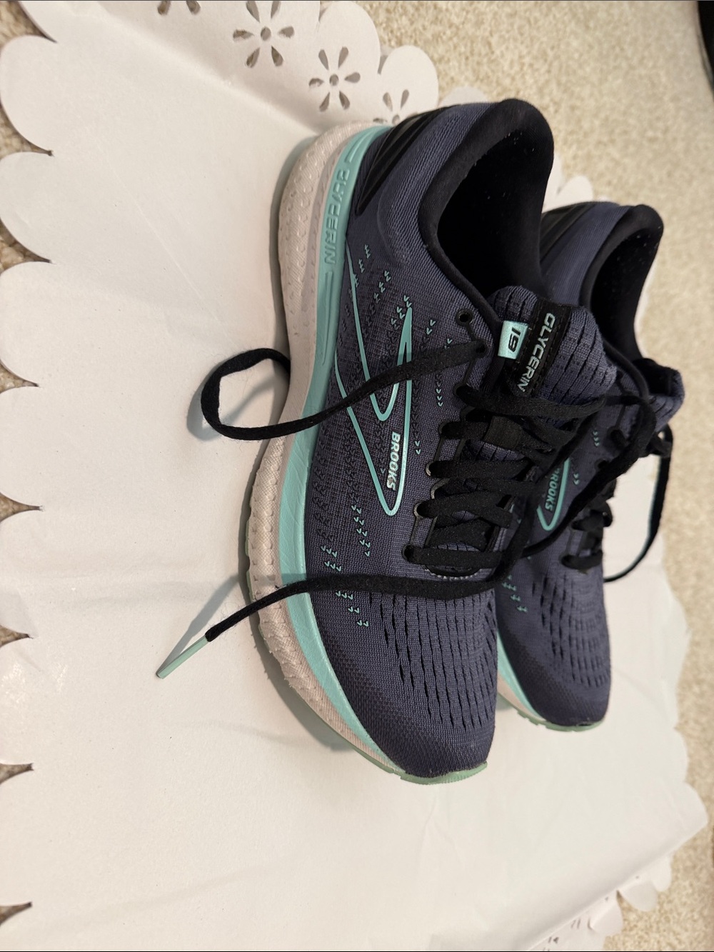 Brooks Women’s deep Blue and aqua Running Sneakers